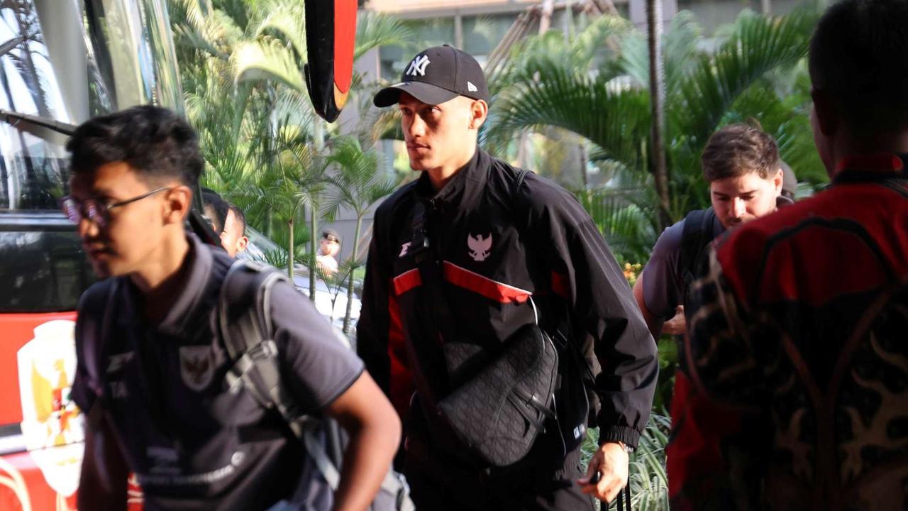 FOTO: Tiba di Tanah Air, Begini Kondisi Pemain Timnas Indonesia usai Dibantai Australia 1-5