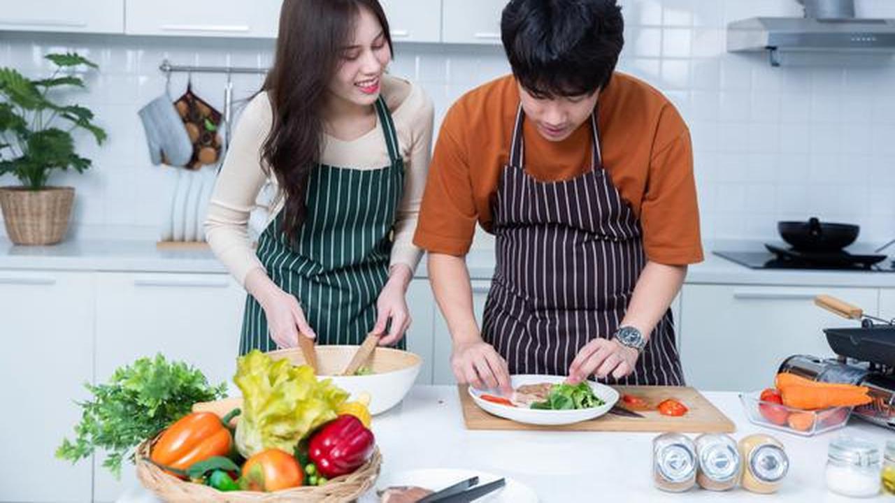 Cara Masak Cepat untuk Pekerja Sibuk, Menu 10 Menit yang Tetap Enak dan Sehat