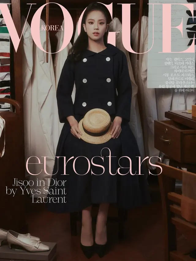 Pesona Jisoo BLACKPINK Tetap Elegan Pakai ‘Topi Caping’ ala Petani di Sampul Vogue Korea