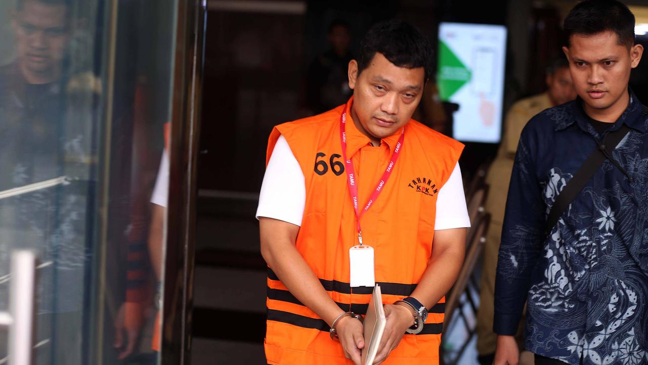 FOTO: Jejak ‘Sultan’ Rp 69 Miliar, Anak Buah Bekas Wamenaker Kembali Diperiksa KPK