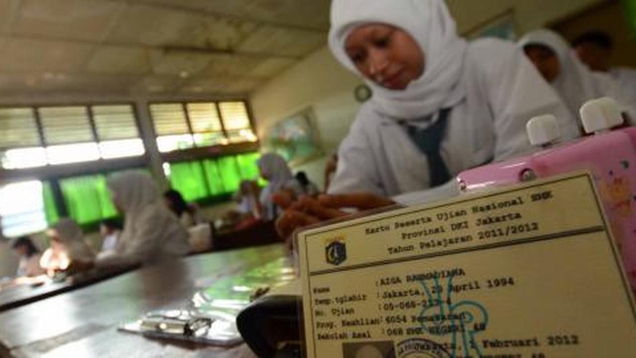 Kurikulum pendidikan 2013 dinilai aneh dan lucu
