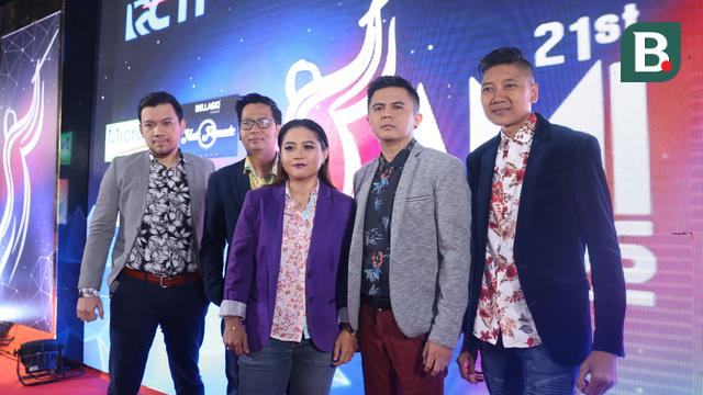 Lirik Lagu Bukan Pujangga Base Jam Ragam Bola Com