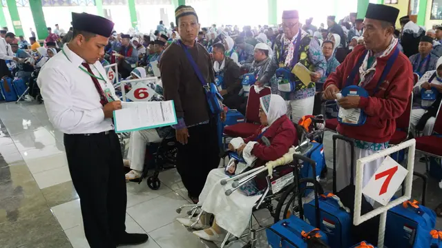 Calhaj Risti Embarkasi Solo