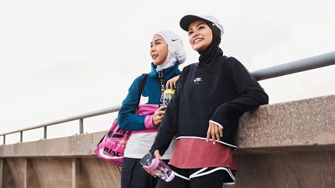 Ide OOTD Olahraga Buat Hijaber yang Bikin Nyaman Gerakin Badan di Sela WFH