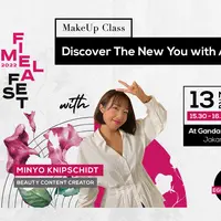 Minyo Knipschidt dan Azzura Cosmetics meriahkan panggung Fimela Fest 2022 dengan makeup class seru yang tak boleh terlewatkan.
