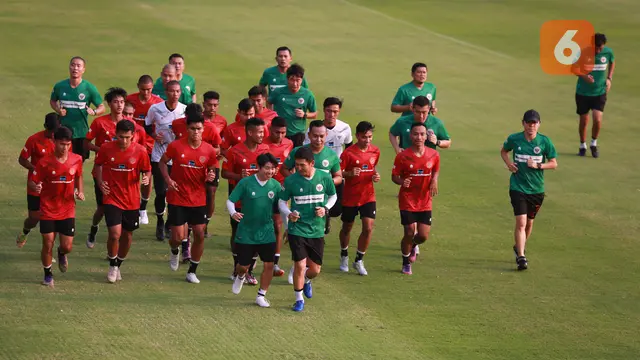 FOTO Latihan Timnas Indonesia U-23