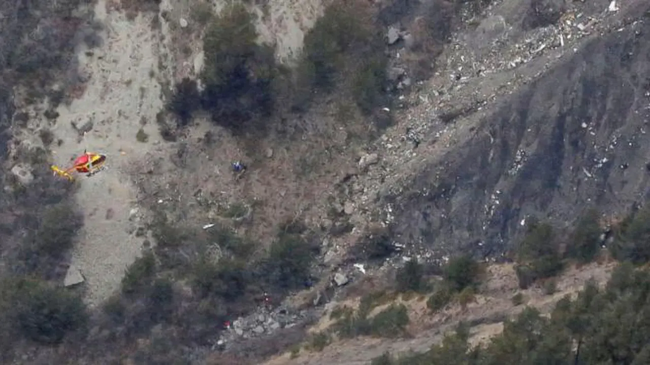 Ratusan Potongan Jenazah Ditemukan di Lokasi Jatuhnya Germanwings