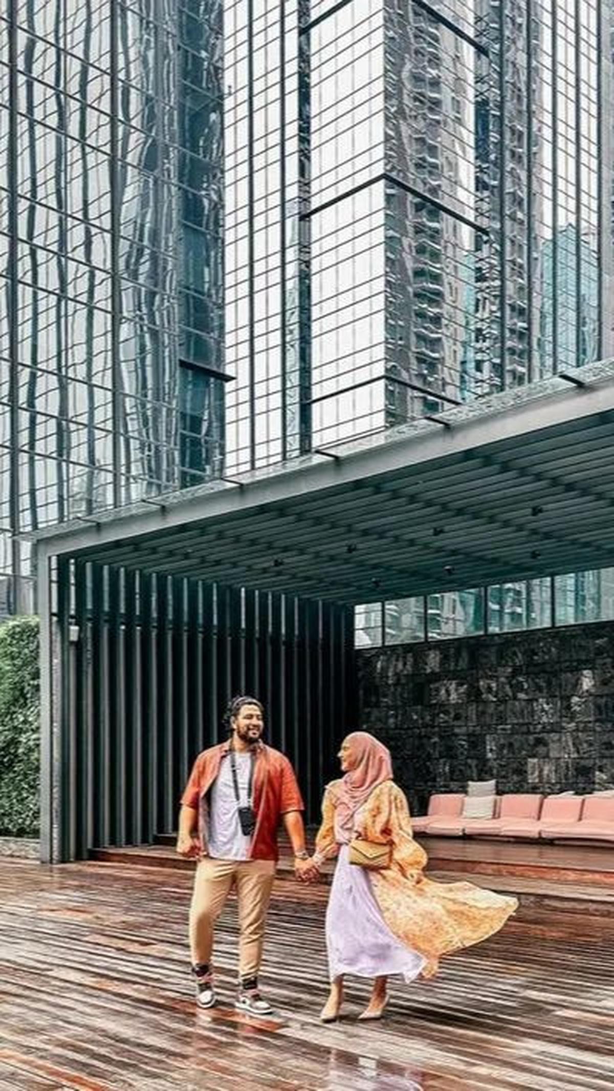 Isu keretakan rumah tangga muncul saat Ammar Zoni tidak pulang bersama Irish Bella.<br>