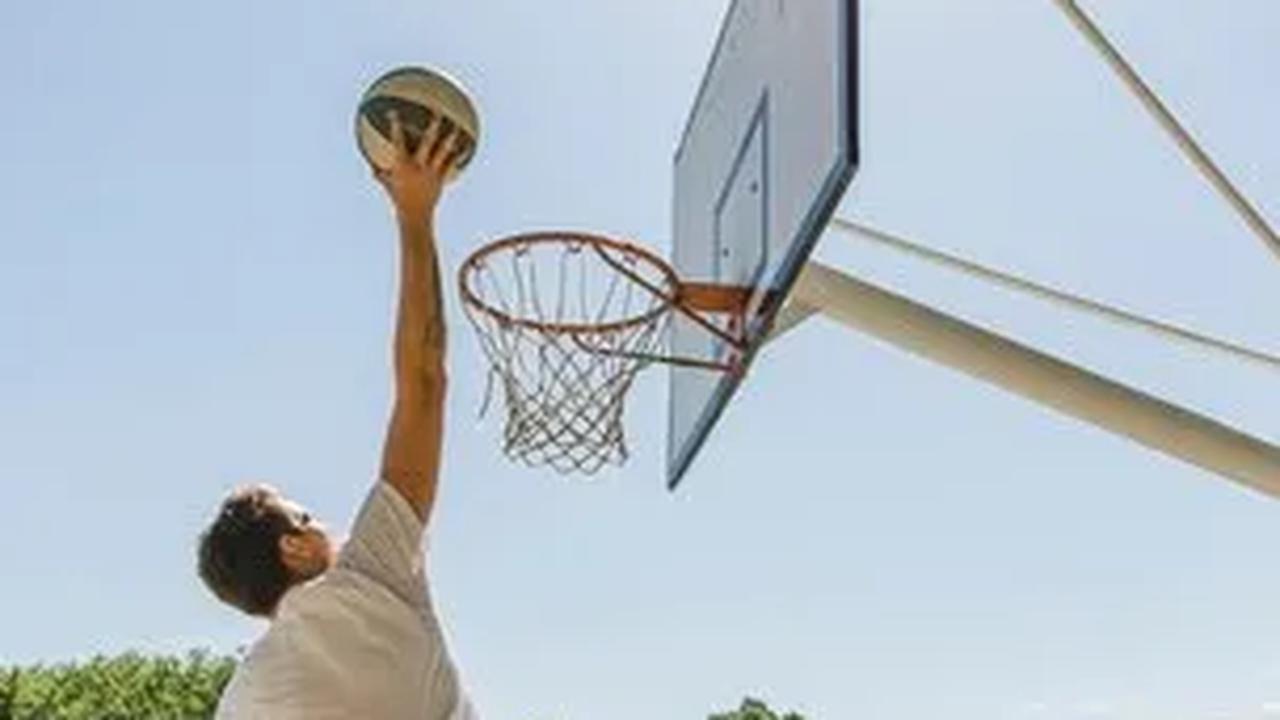 2.&nbsp;Basket: Lari dan Lompat untuk Tinggi