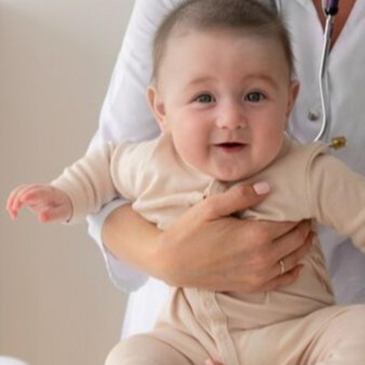 Panduan Orang Tua, Mengetahui Tinggi dan Berat Badan Bayi Ideal Menurut WHO
