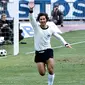 2. Gerd Muller, striker tim Jerman Barat ini merupakan top skor pada Piala Eropa tahun 1972, dirinya juga menjadi pencetak dua gol saat Jerman Barat mengalahkan Uni Soviet di partai final. (UEFA)