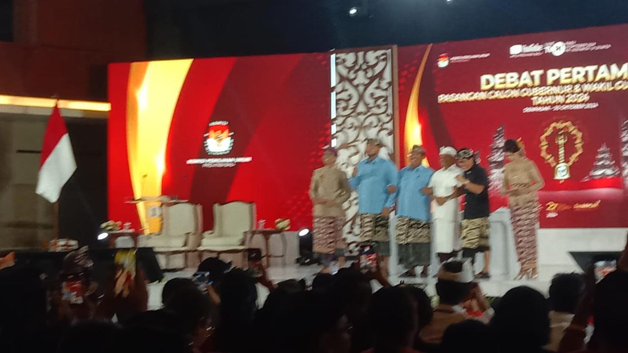Marak Pendatang Nakal & Berbisnis Ilegal, Cagub De Gadjah Sindir Kinerja Koster 5 Tahun Pimpin Bali