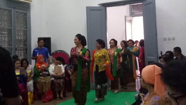 Komunitas Perempuan Berkebaya: Kebaya Ialah Milik Indonesia