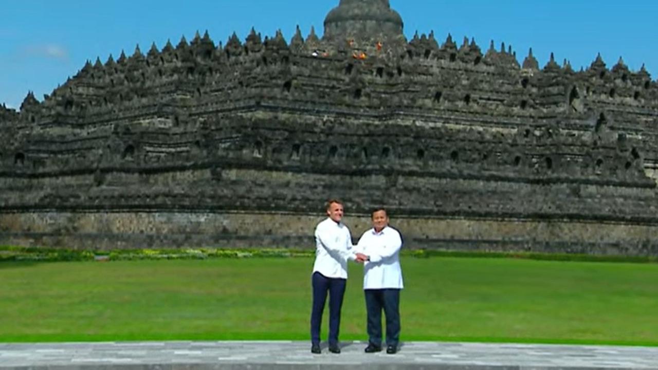 Prabowo Perkenalkan Candi Borubudur ke Presiden Macron: Warisan Budaya Dunia yang Ditetapkan UNESCO