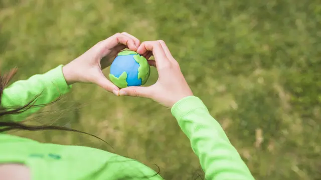 Latar Belakang Hari Bumi