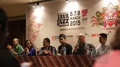 Konferensi pers Java Jazz Festival 2015 di Jakarta, Rabu (4/3). Festival ber tema "Exploring Indonesia" tersebut akan menampilkan sejumlah artis Internasional dan Nasional. (Liputan6.com/Faizal Fanani)