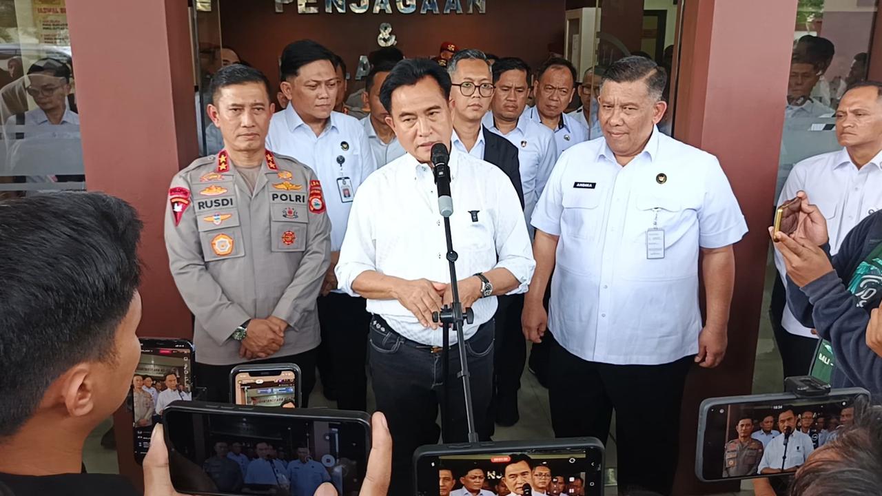 Yusril Buka Suara soal Brigjen TNI Juinta Adukan Ferry Irwandi ke Polisi