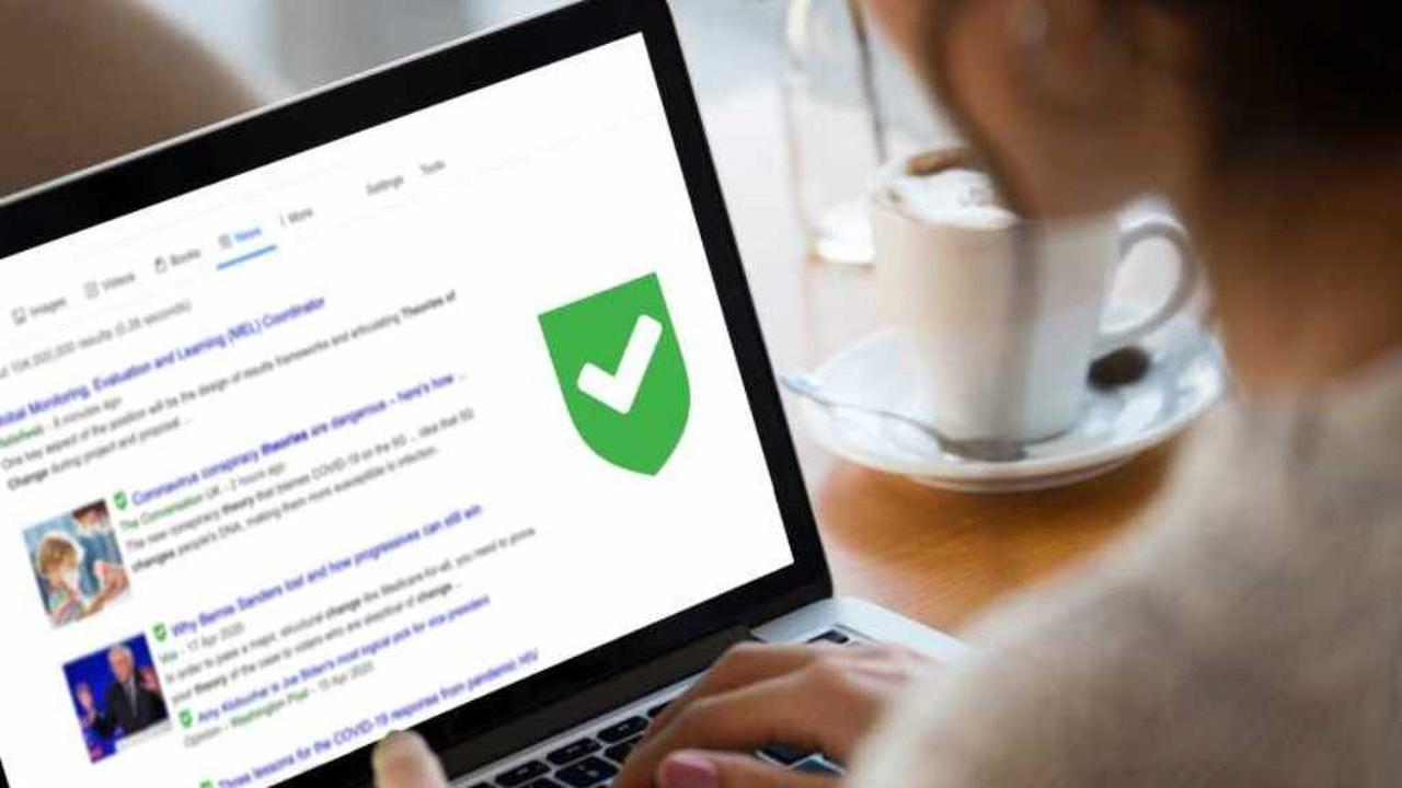 Teknologi Bantu Asah Daya Literasi  Siswa dan Cegah Sebaran Misinformasi di Internet