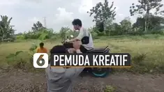 Sebuah cara unik dan kreatif ditunjukkan oleh beberapa pemuda ketika membuat video sinematik berkendara motor di jalan.