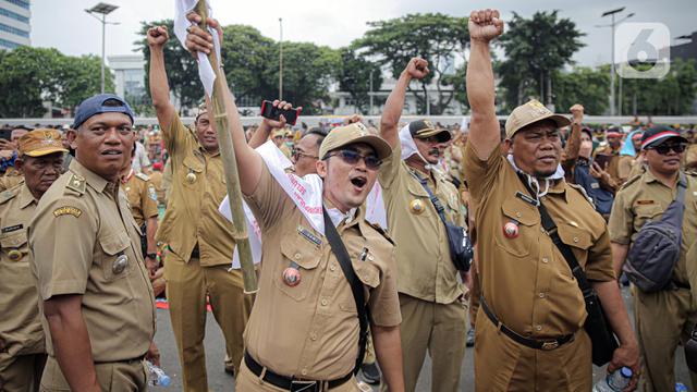 Ribuan Kepala Desa Geruduk Gedung DPR, Tuntut Perpanjangan Masa Jabatan