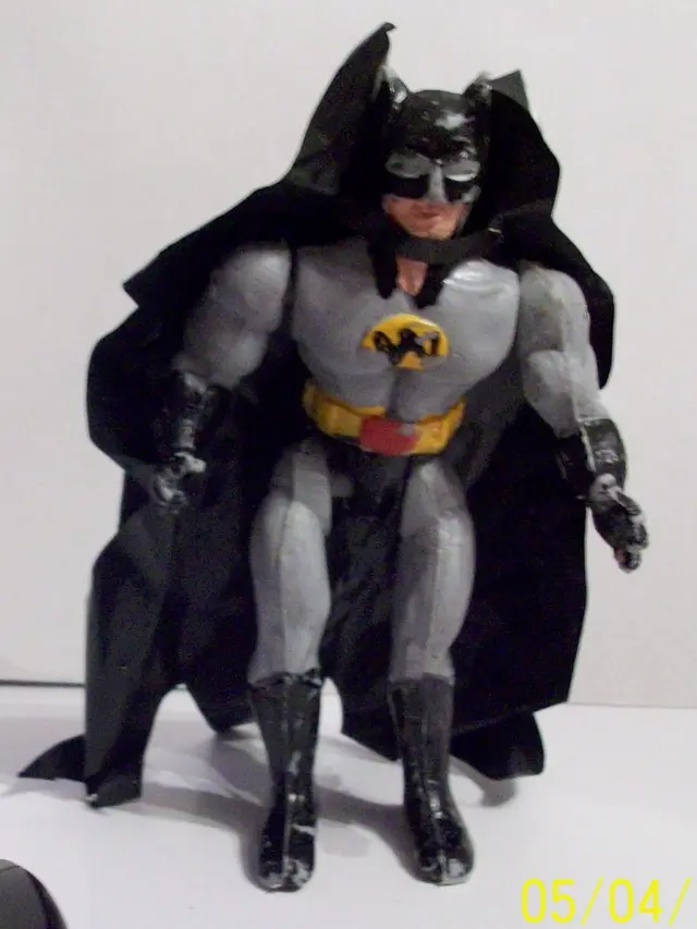 7 Bentuk Action Figure Pahlawan Super yang Nyeleneh Ini Bikin Tepuk Jidat