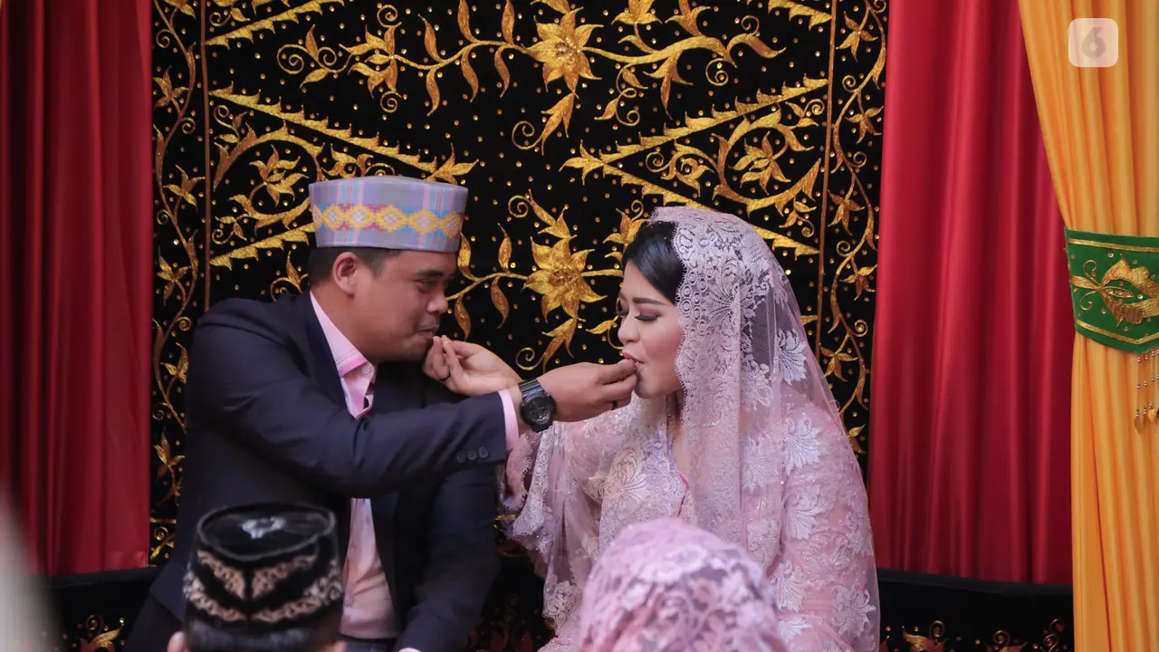 [Bintang] Kahiyang Ayu dan Bobby Nasution