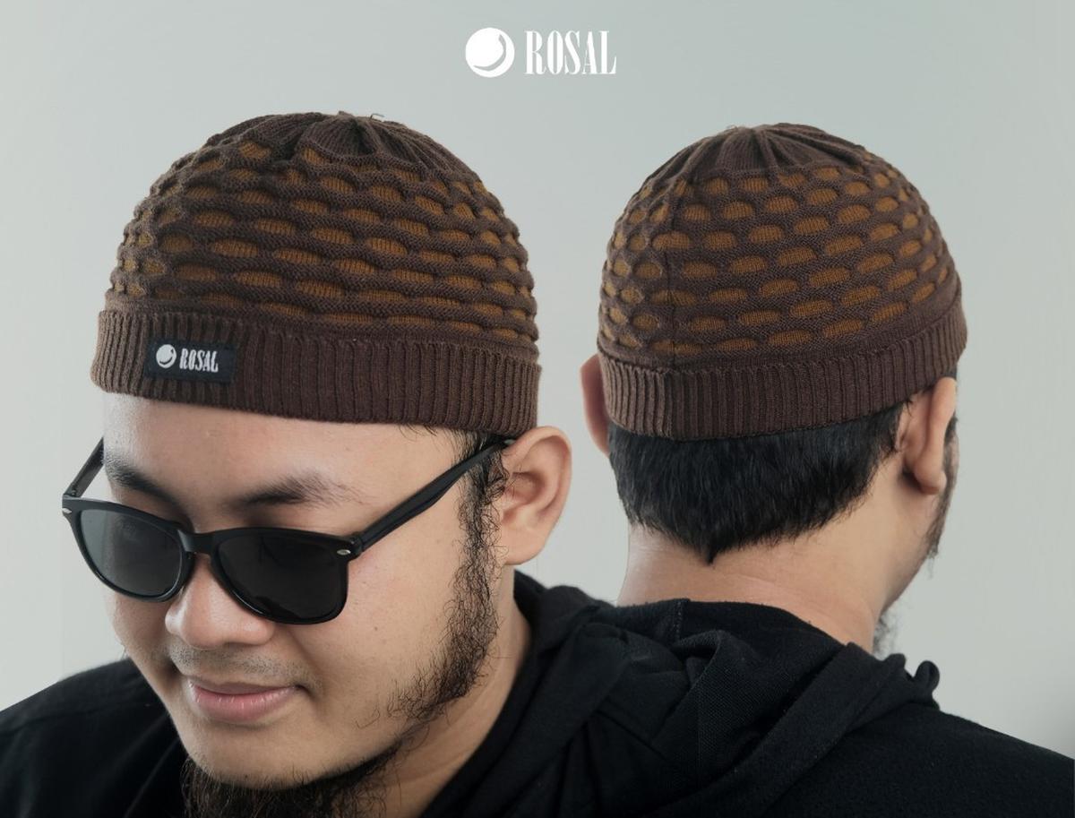 rekomendasi model peci pria untuk lebaran 2025