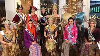 Di mulai dari perjuangan R. A. Kartini mendorong pendidikan bagi perempuan Indonesia,  Pulau Jawa kini telah melahirkan banyak perempuan Indonesia yang hebat. Perempuan hebat tersebut di antaranya ialah 12 Finalis Puteri Indonesia dari pulau Jawa.