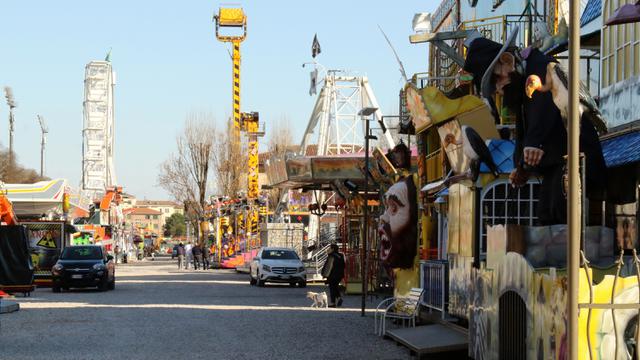 Italia Isolasi Warga Kota Lombardy