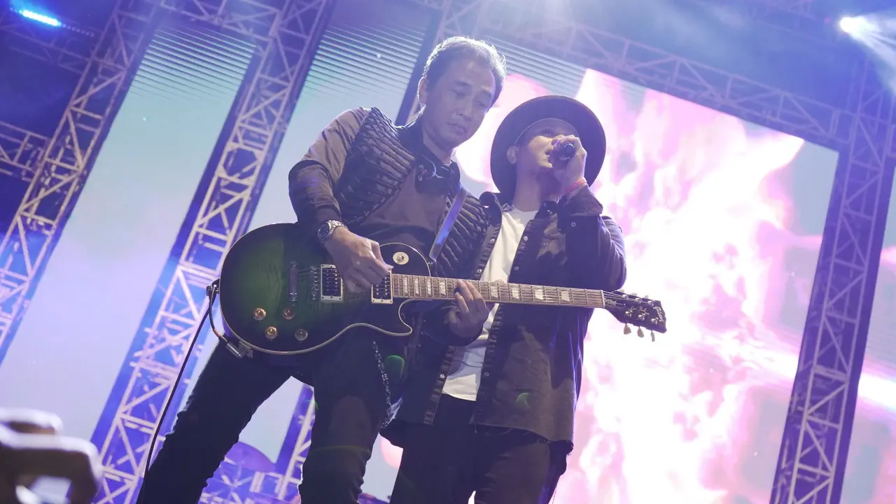 Padi Reborn dan D'Masiv tampil maksimal di acara BNI The Royale Krakatau Music Fest 2023