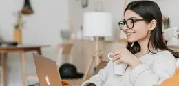 Seberapa sering Sahabat Fimela merasa kewalahan karena daftar tugas yang terasa tidak ada habisnya? Meski terlihat sepele, tugas-tugas kecil tersebut dapat menumpuk dan memicu stres serta kebiasaan menunda pekerjaan. (Sumber: Pexels).