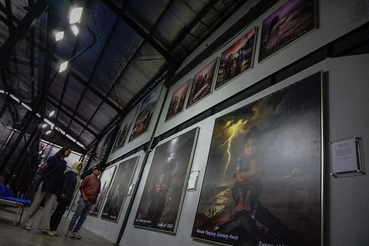 FOTO: Pameran Lukisan Refleksi Krisis Ekologi Nusantara di Bulan Ramadan