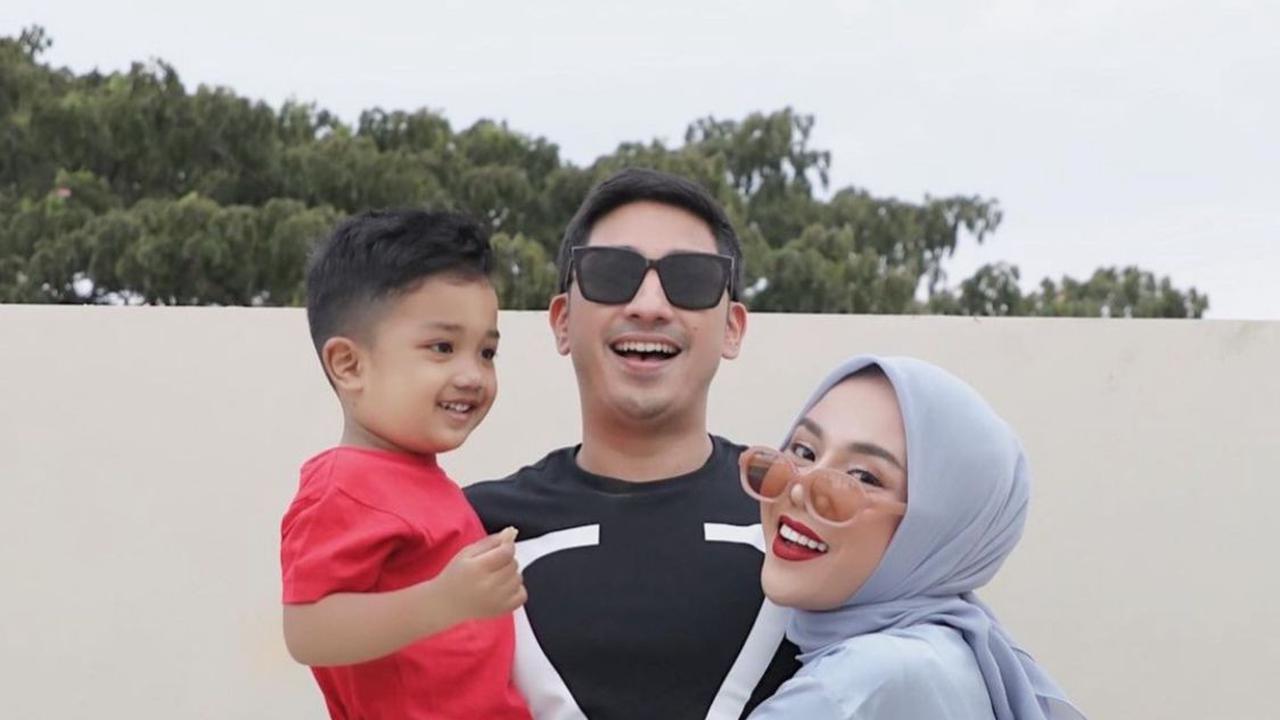 Gugat Cerai dari Dalam Penjara, Medina Zein Kini Tak Ingin Berpisah dari Lukman Azhari