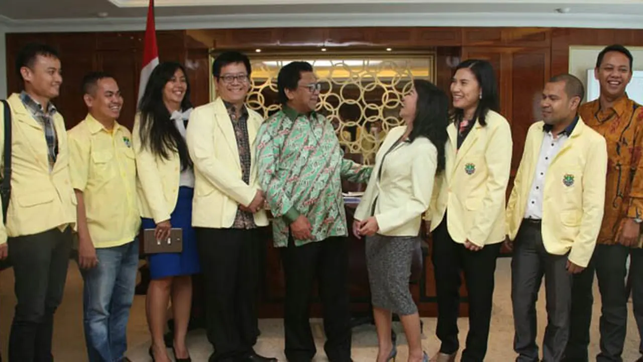 Oesman Sapta Dukung Pemuda Katolik Sosialisasi 4 Pilar di Desa