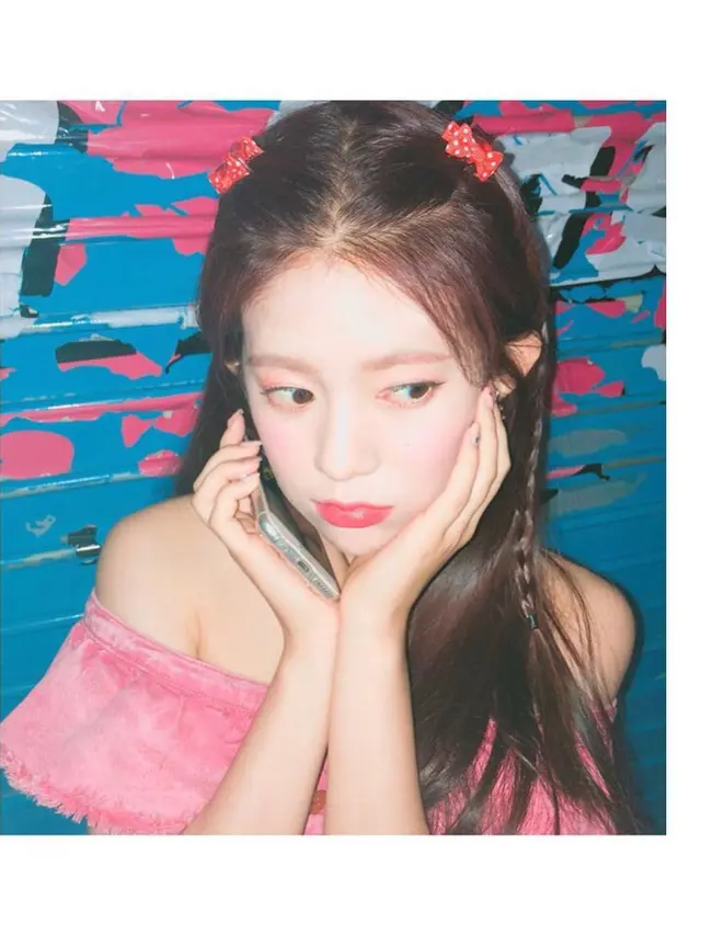 Daisy Momoland (Instagram/ momoland_official - https://www.instagram.com/p/Bs60ZLjgCTr/_