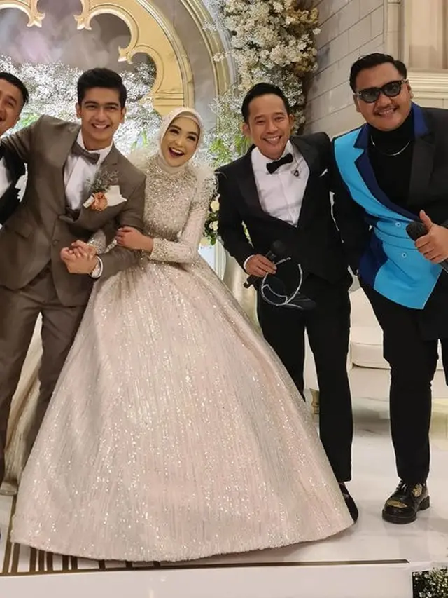 Nissa Sabyan dan Ayus Jadi Sorotan, Ini 10 Potret Tamu Artis di Resepsi Ria Ricis