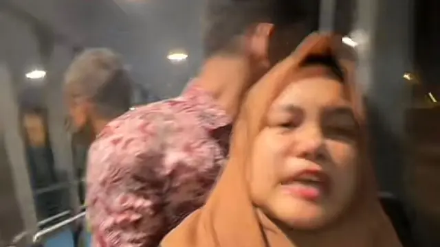 Seorang jastiper gagal masuk pesawat lantaran kelebihan bagasi.