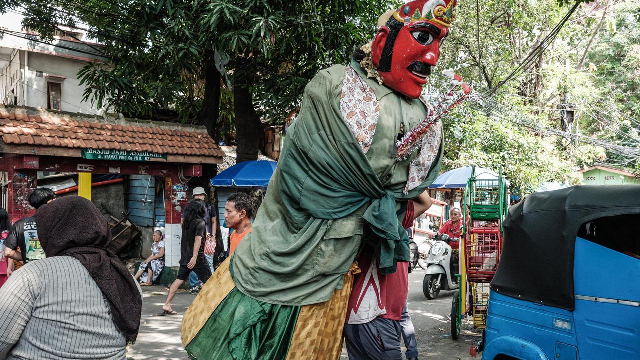 Melanggar Pergub! Ini Aturan yang Dilanggar Jika Ondel-Ondel Digunakan untuk Mengamen