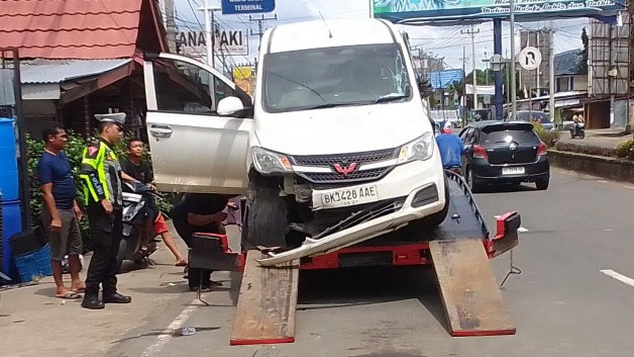 Tragis! Ngebut usai Cekcok dengan Suami, Wanita Muda Tewas Terpental dan Tertimpa Mobil yang Dikendarai