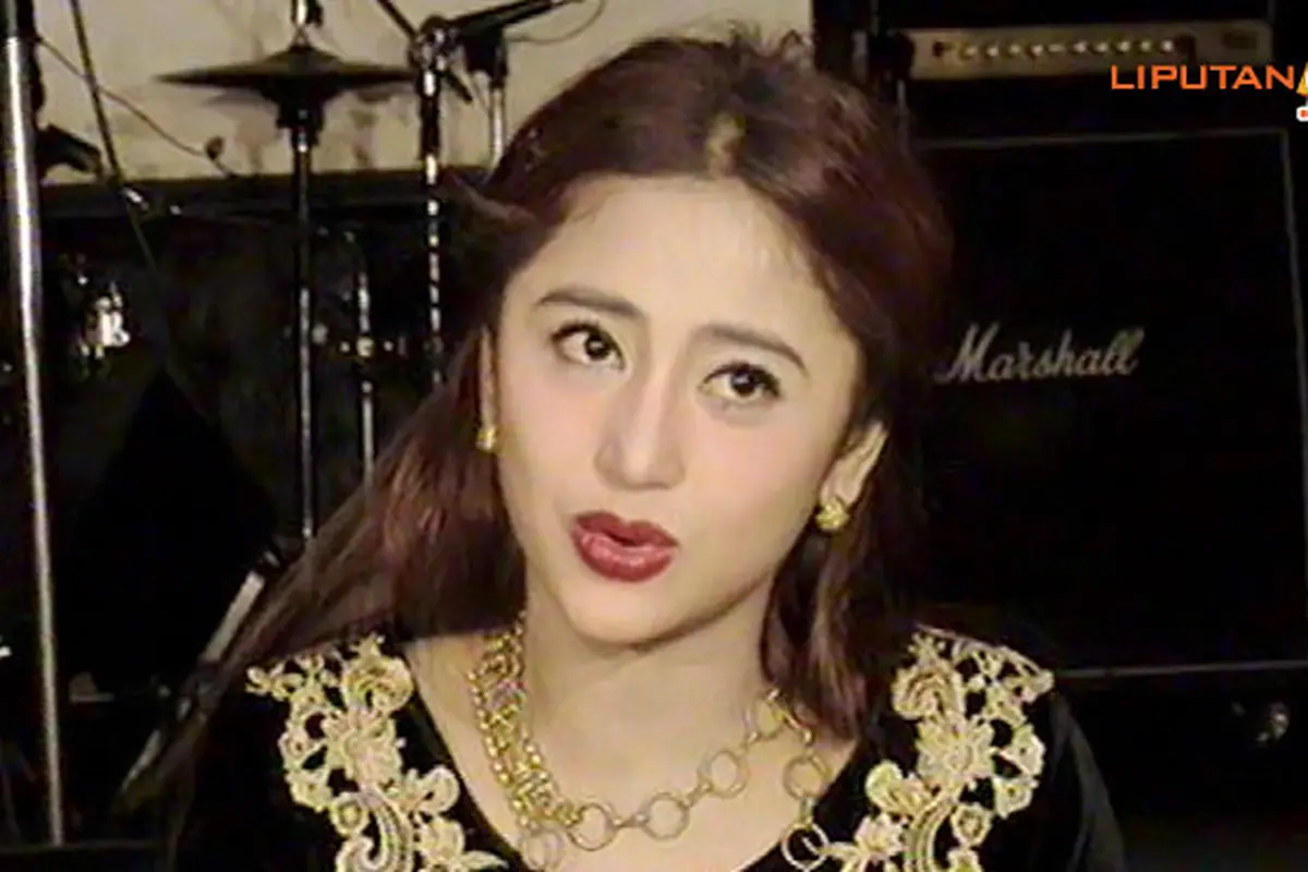 dewi-persik-3-130629c.jpg