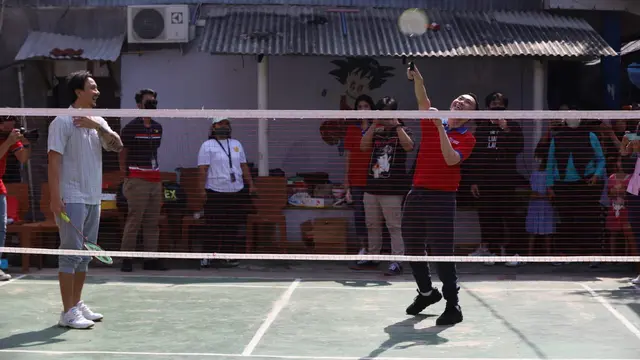 Vindes melalui program Vindes Sport juga mengajak warga untuk kembali memunculkan semangat gotong royong dengan melakukan revitalisasi lapangan warga menjadi #ArenaWarga