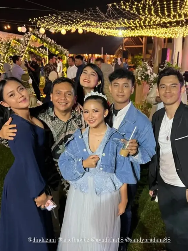 Pesta Pernikahan Adinda Azani