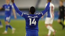 Striker Leicester City, Kelechi Iheanacho usai membobol gawang Crystal Palace di ajang Liga Inggris. (ANDREW BOYERS / POOL / AFP)