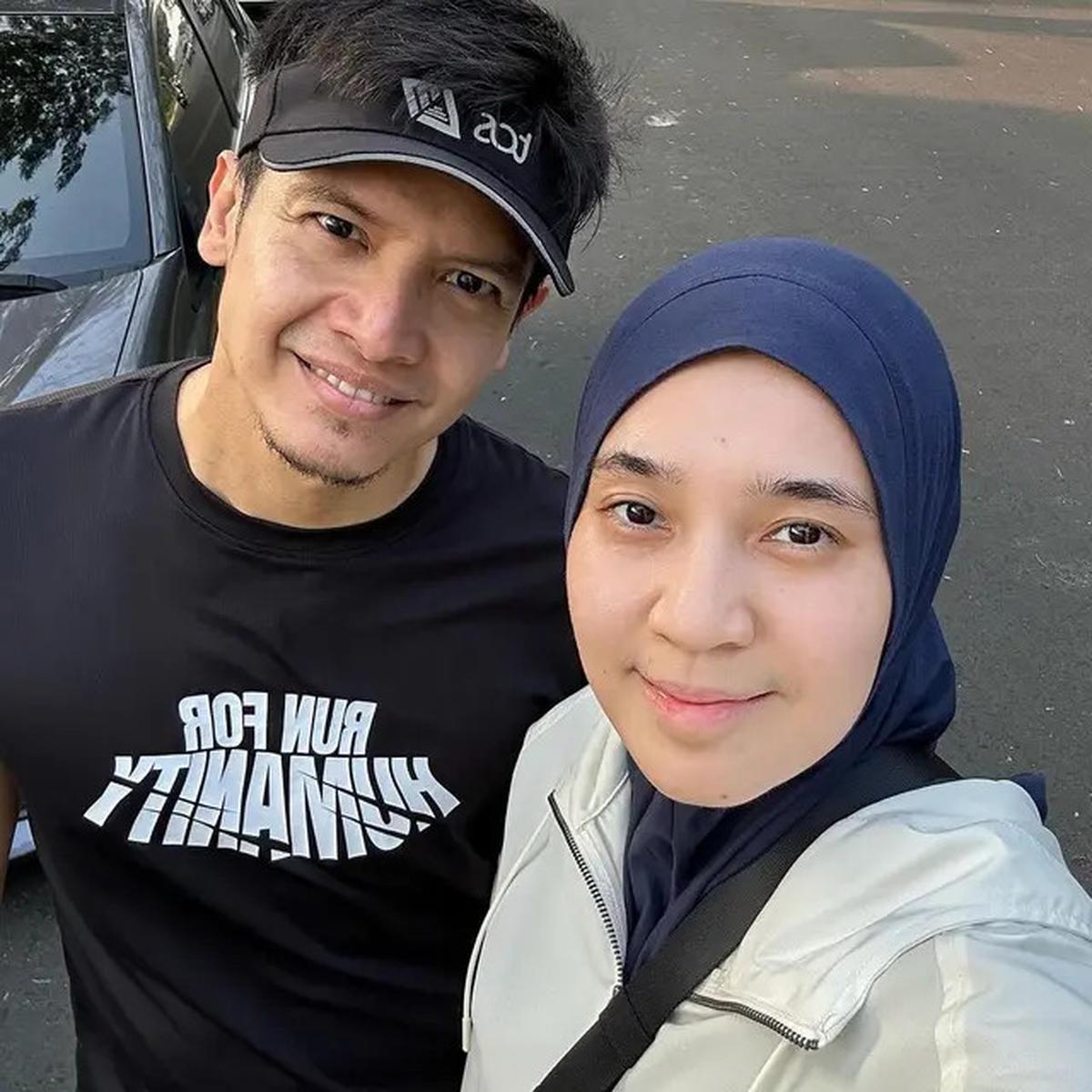 7 Potret Harmonis Dimas Seto dan Dhini Aminarti 15 Tahun Menikah, Punya 46 Anak Asuh