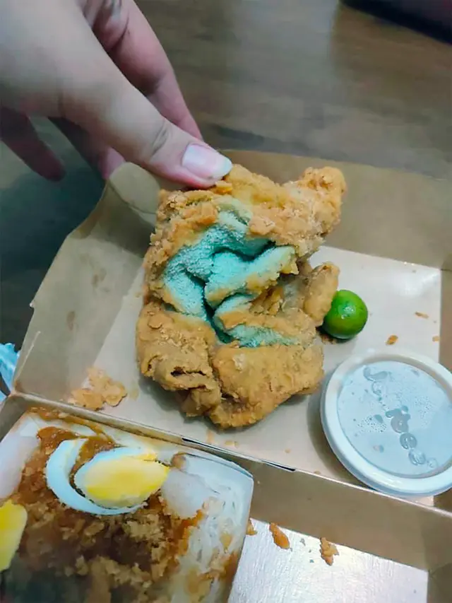 Beli Ayam, Wanita Ini Malah Dapat Handuk Goreng