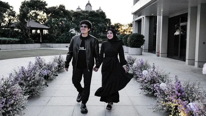 Anniversary pernikahan ke-2 Atta dan Aurel