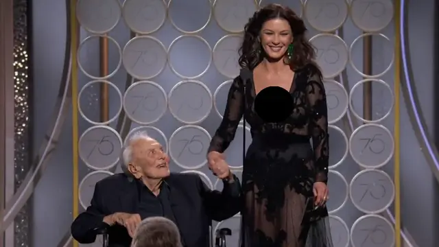 Kirk Douglas dan Catherine Zeta-Jones di Golden Globes 2018