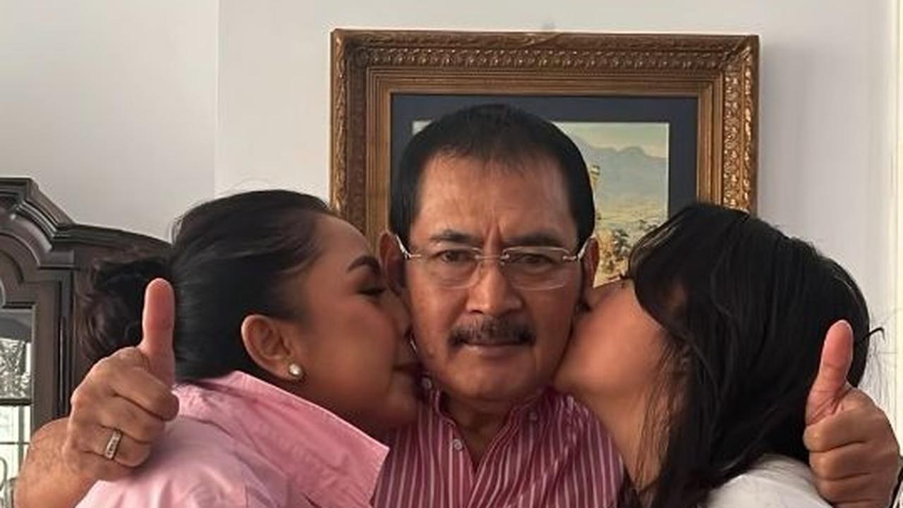 Tajir Melintir, Begini Momen Sederhana Ultah Bambang Trihatmodjo Penuh Peluk Cium Mayangsari & Sang Putri