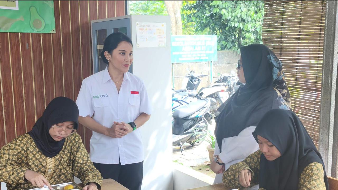 Grab dan OVO Hadirkan MBG Sektor Swasta Berbasis Teknologi