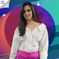 Nia Ramadhani beberkan sejumlah fakta di balik kehidupan mewahnya. (Foto: Adrian Putra/Bintang.com Desain: Muhammad Iqbal Nurfajri/Bintang.com)